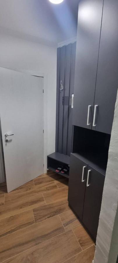 #2 Lovely Spacious 1-Bedroom Apart Tirana Esterno foto